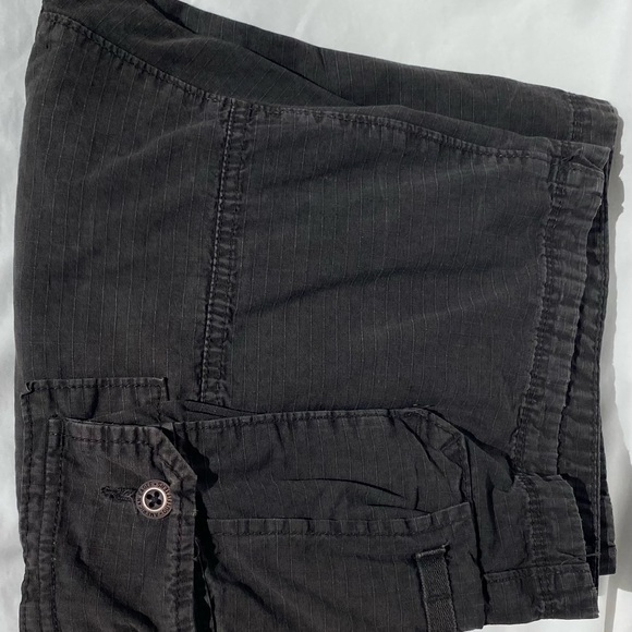 Pre- Owned Gently Worn American Eagle Longboard Men’s 26 Cargo Shorts Grey - Picture 9 of 11